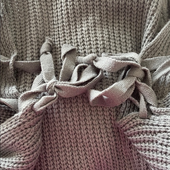 Papaya Gray Chunky Knit Cowl Neck Sweater Open Laced Sleeves Medium - Picture 9 of 10